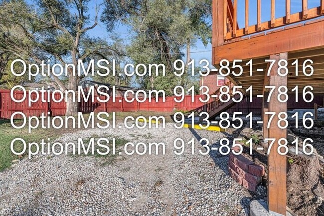 Building Photo - Remodeled Home close to KU Med, the Plaza ...