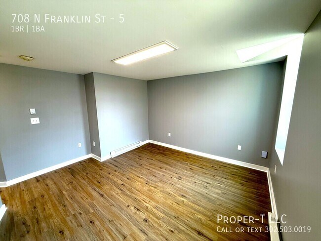 Building Photo - 708 N Franklin St