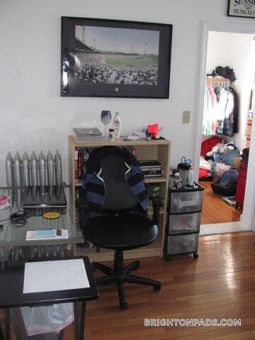 Building Photo - 33 Egremont Rd