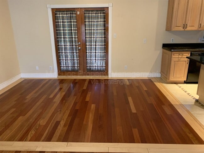 Building Photo - 11720 Eisenhower Ln