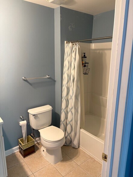 Connected Bath to Bedroom - 108 Crider Ave