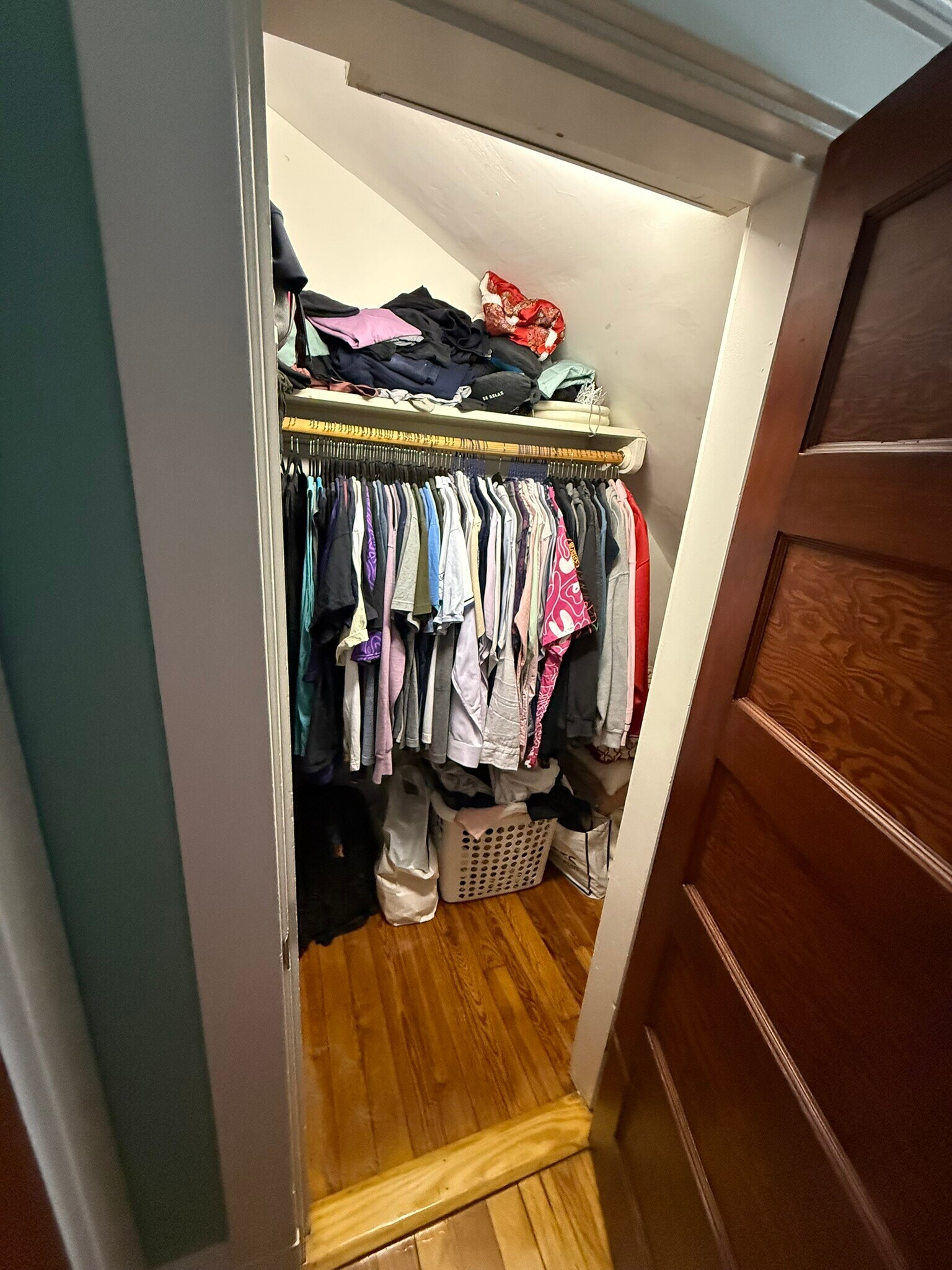 Primary Bedroom Walk-In Closet - 85 Clifton St