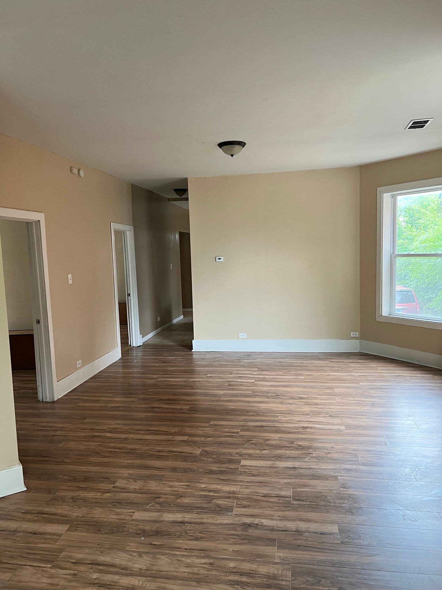 Dining/livingroom - 5625 S Princeton Ave