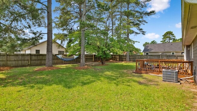 Building Photo - 5017 Tangerine Dr
