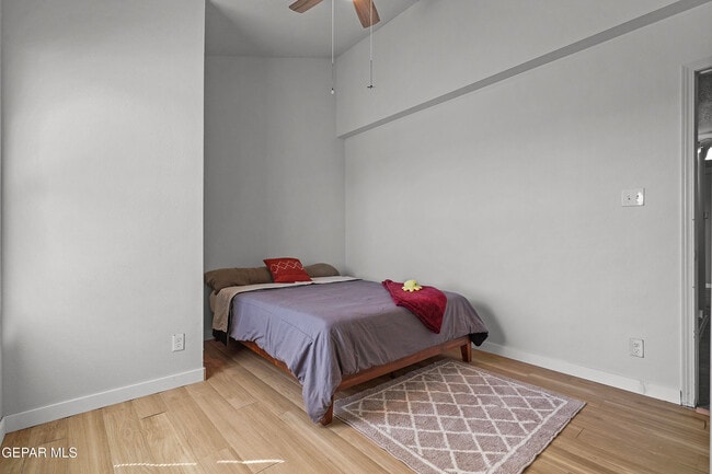 Building Photo - 12000 Prairie Ridge St