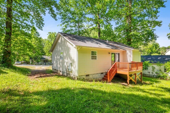 Building Photo - 1811 Cody Ave