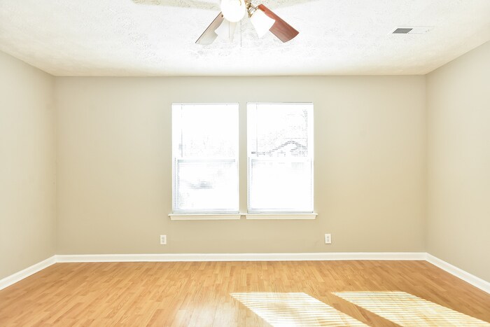 Building Photo - 108 Cedarmont Cir