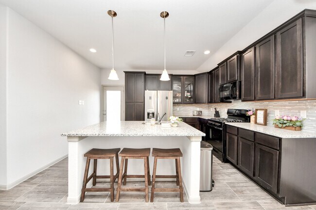 Building Photo - 7971 Tuscan Cypress Dr