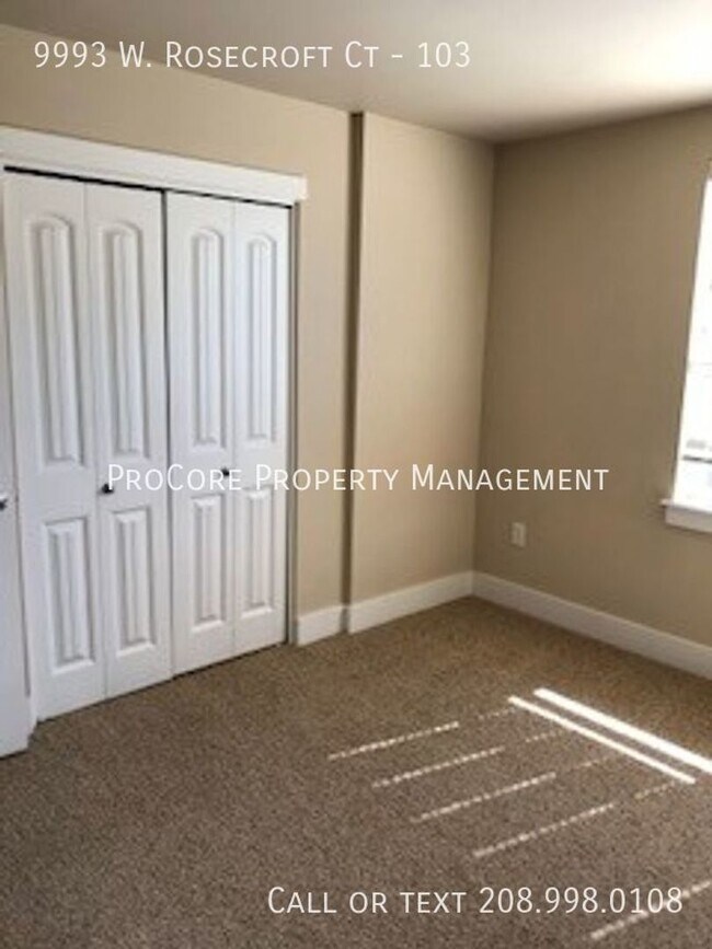 Building Photo - 9993 W Rosecroft Ct