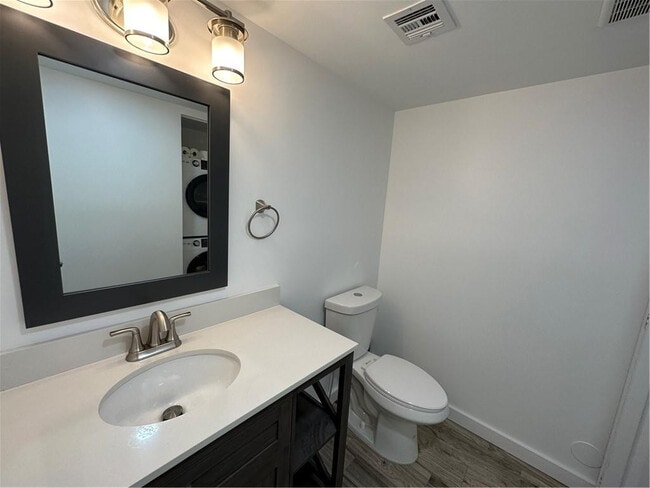 Building Photo - 101 Ocean Ln Dr