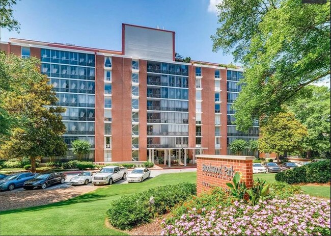 Front of Building - 130 26th St NW