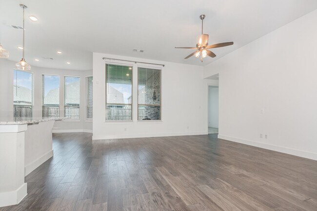 Building Photo - 1329 Pleasant Knoll Trl