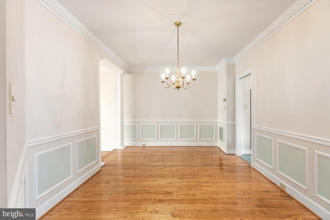 Building Photo - 8165 Madrillon Ct