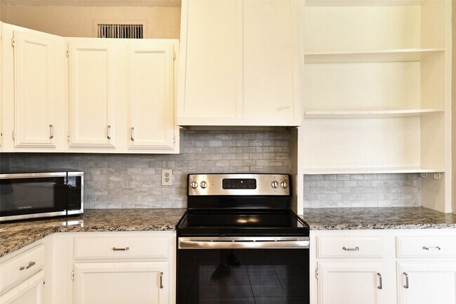 Building Photo - 4113 Juneberry St