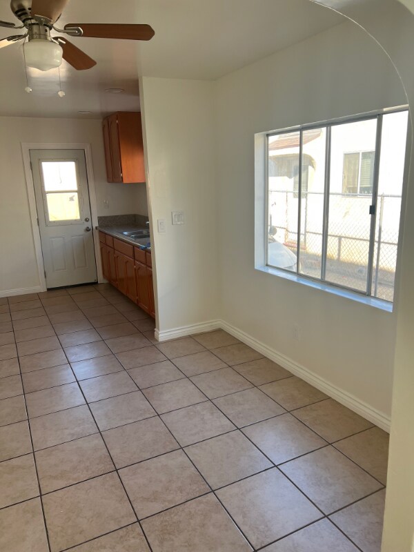 Building Photo - 2749 Orchard Pl