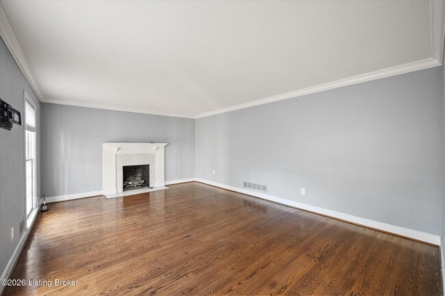 Building Photo - 7008 Foxcroft Pl