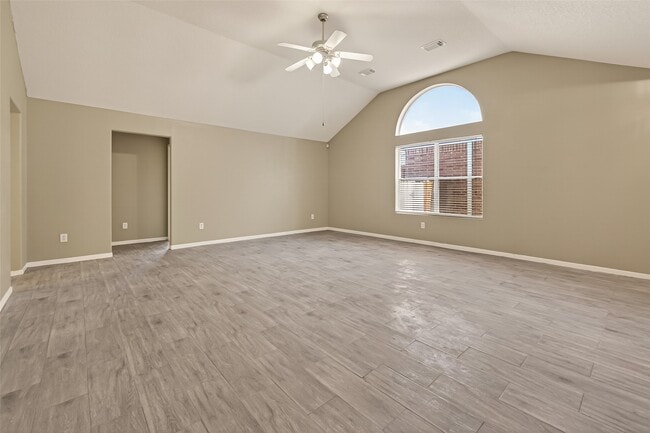 Building Photo - 19434 Brook Village Rd