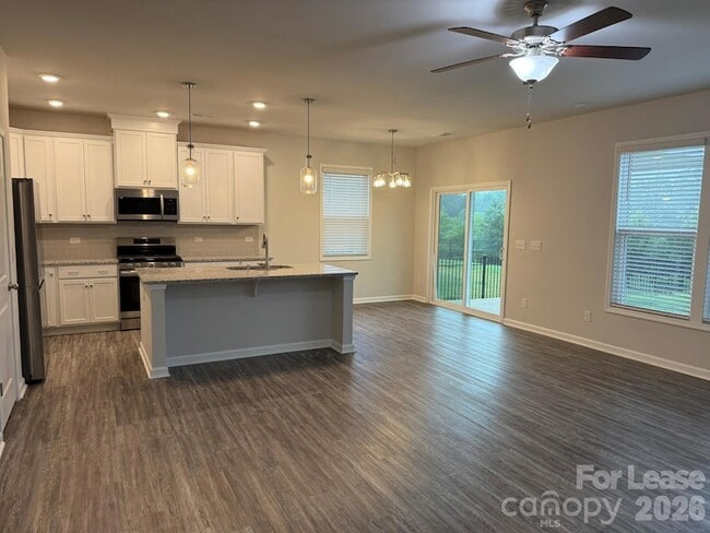 Building Photo - 7183 Indigo Wy