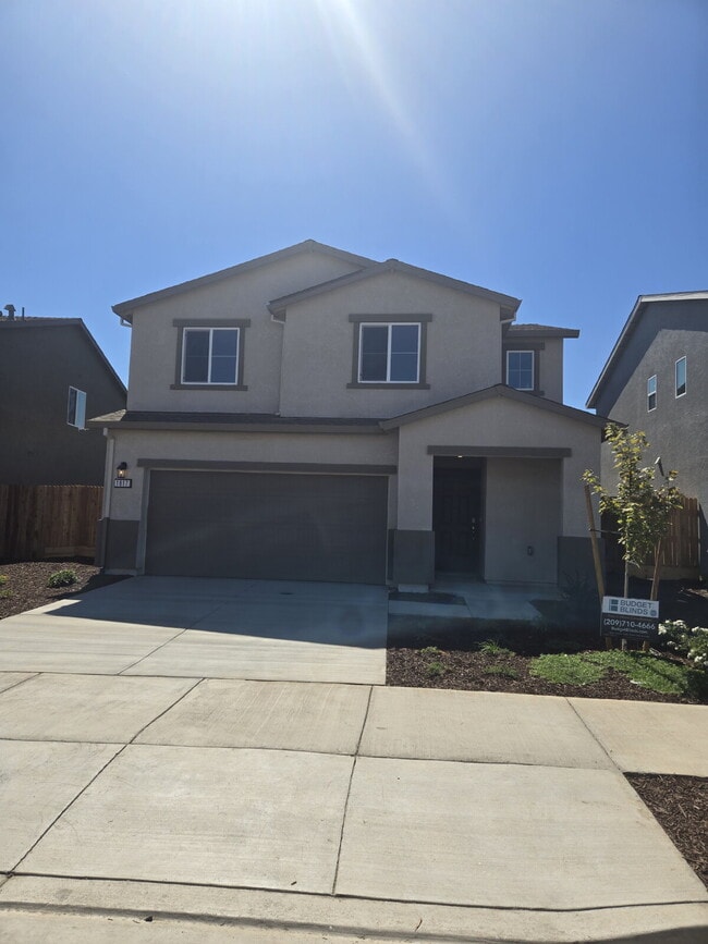 Building Photo - Newly Constructed Four Bedroom Home Short Distance to Shopping, Easy Bay Area Commute!