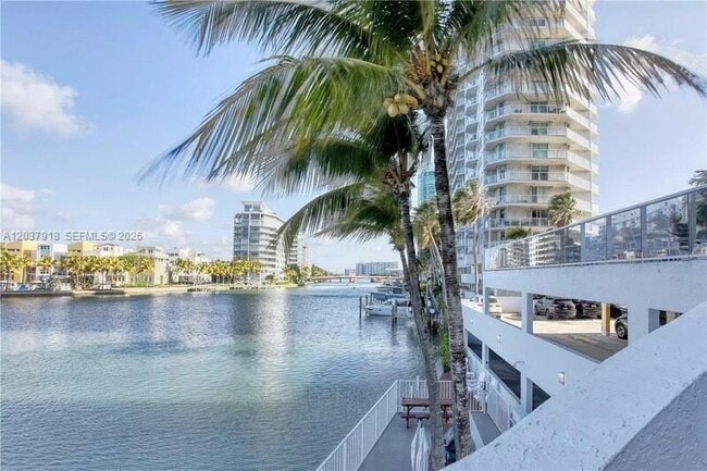 Building Photo - 5880 Collins Ave