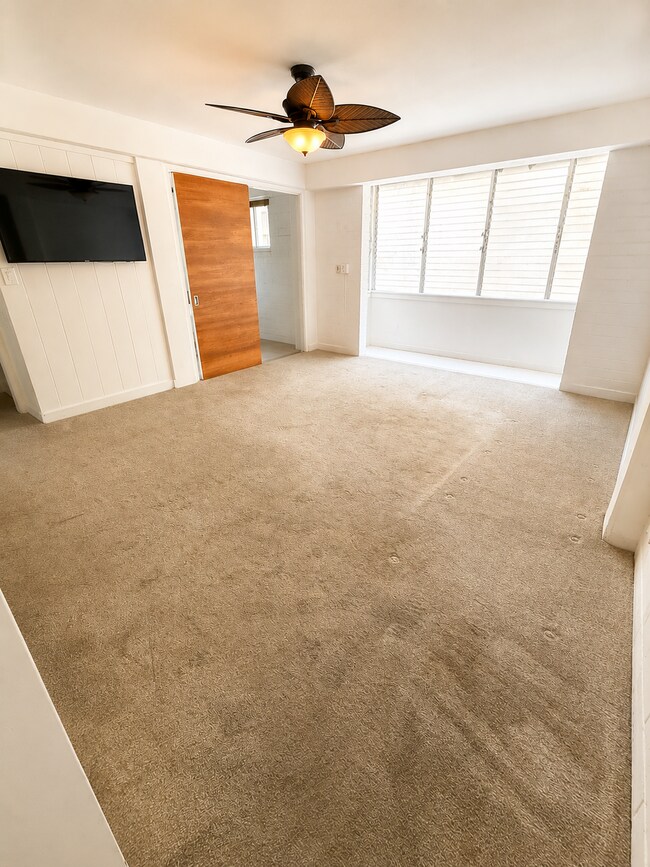 Building Photo - 410 Nahua St