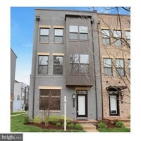 Building Photo - 13032 Hattontown Square