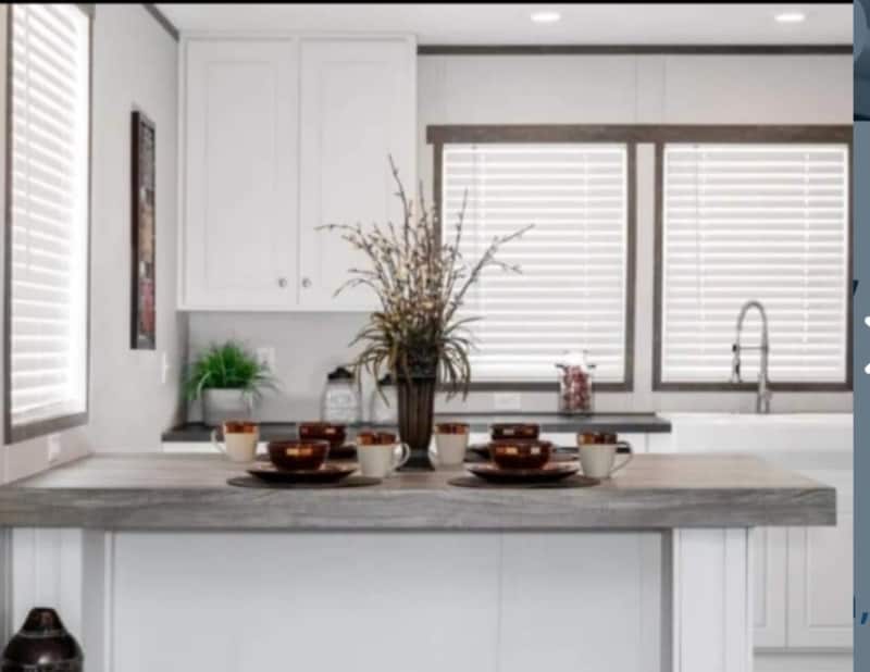 Building Photo - 7145 S Meridian St