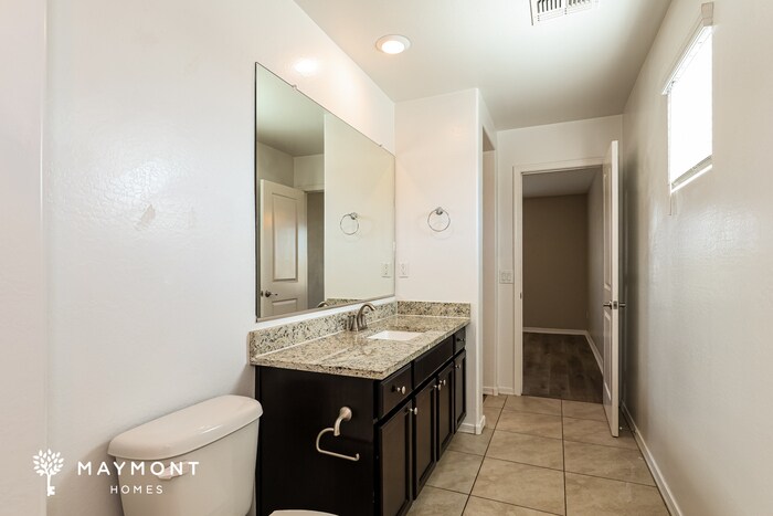 Building Photo - 8126 W Agora Ln
