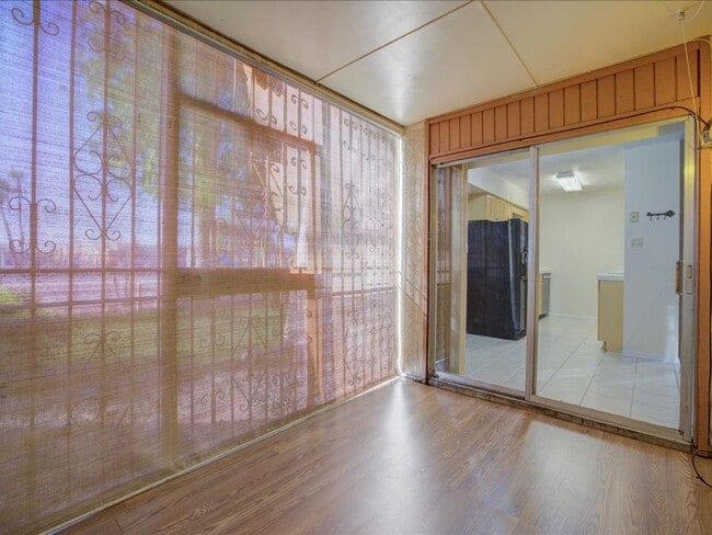 Building Photo - Charming 2-Bedroom, 2-Bath Home with Community Pool