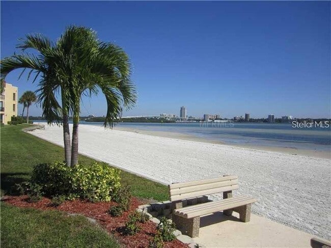 Building Photo - 830 S Gulfview Blvd