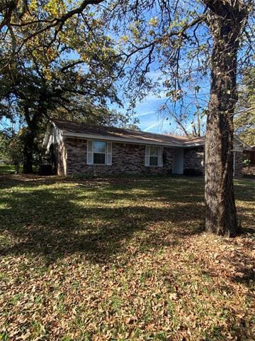 Primary Photo - 136 Richard Ln