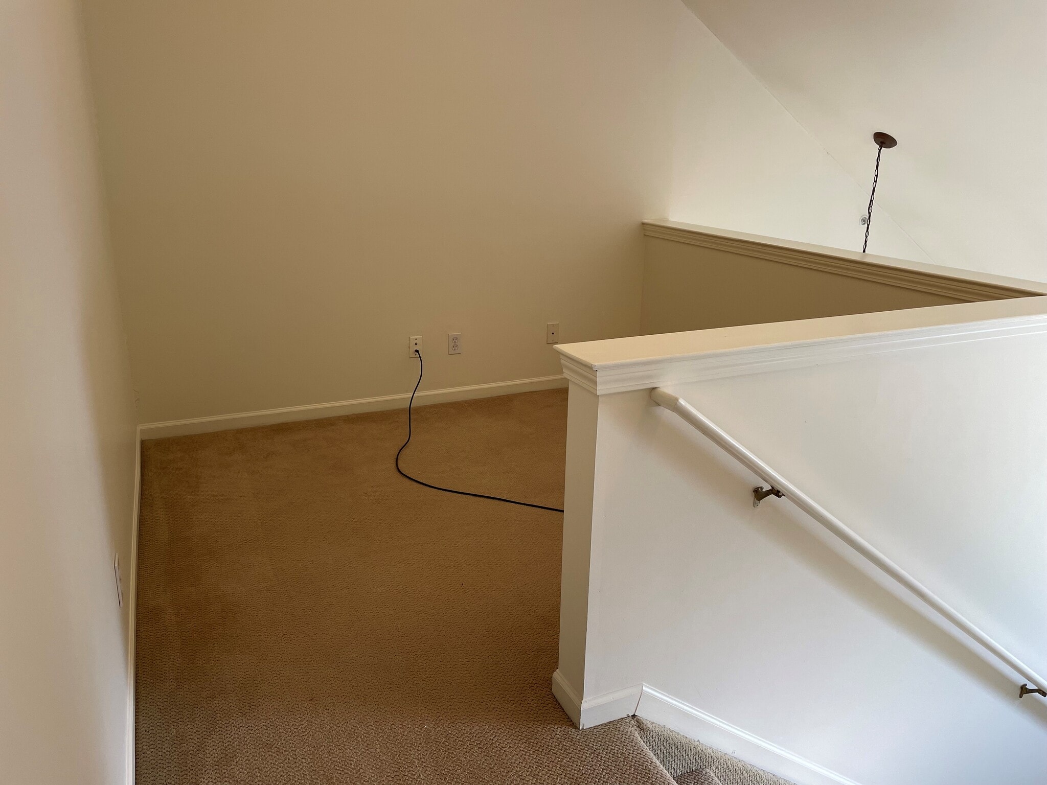 Loft - 1407 Ashford Ct