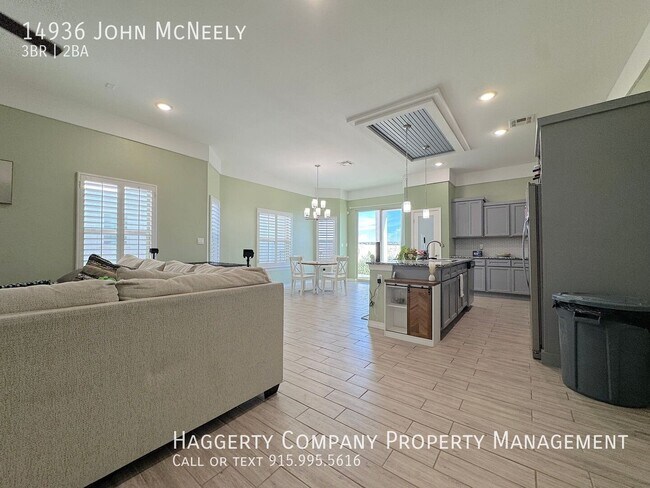 Building Photo - 14936 John McNeely Ave