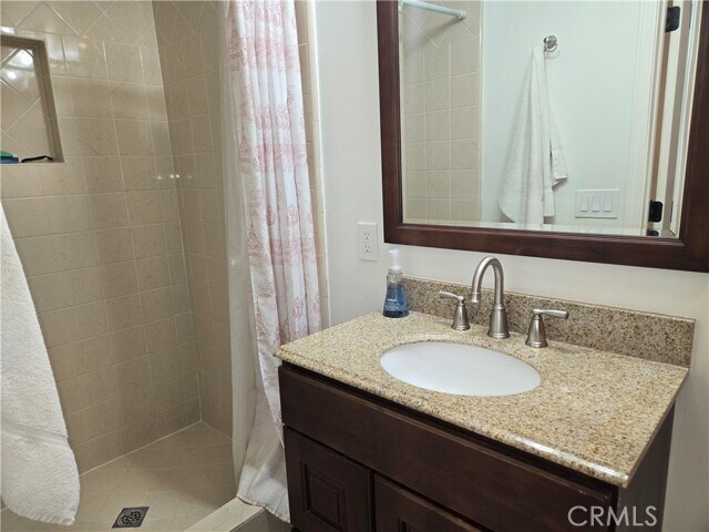 Building Photo - 7003 Conejo Dr