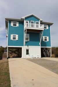 Building Photo - 7406 Canal Ct