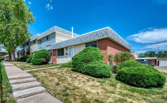 Primary Photo - 1039 Milky Way