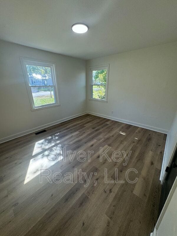 Building Photo - 1214 Jones St