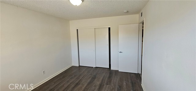 Building Photo - 4211 Mountain Dr