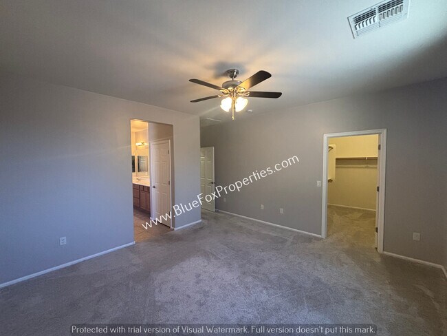 Building Photo - 12661 N Greenberry Dr