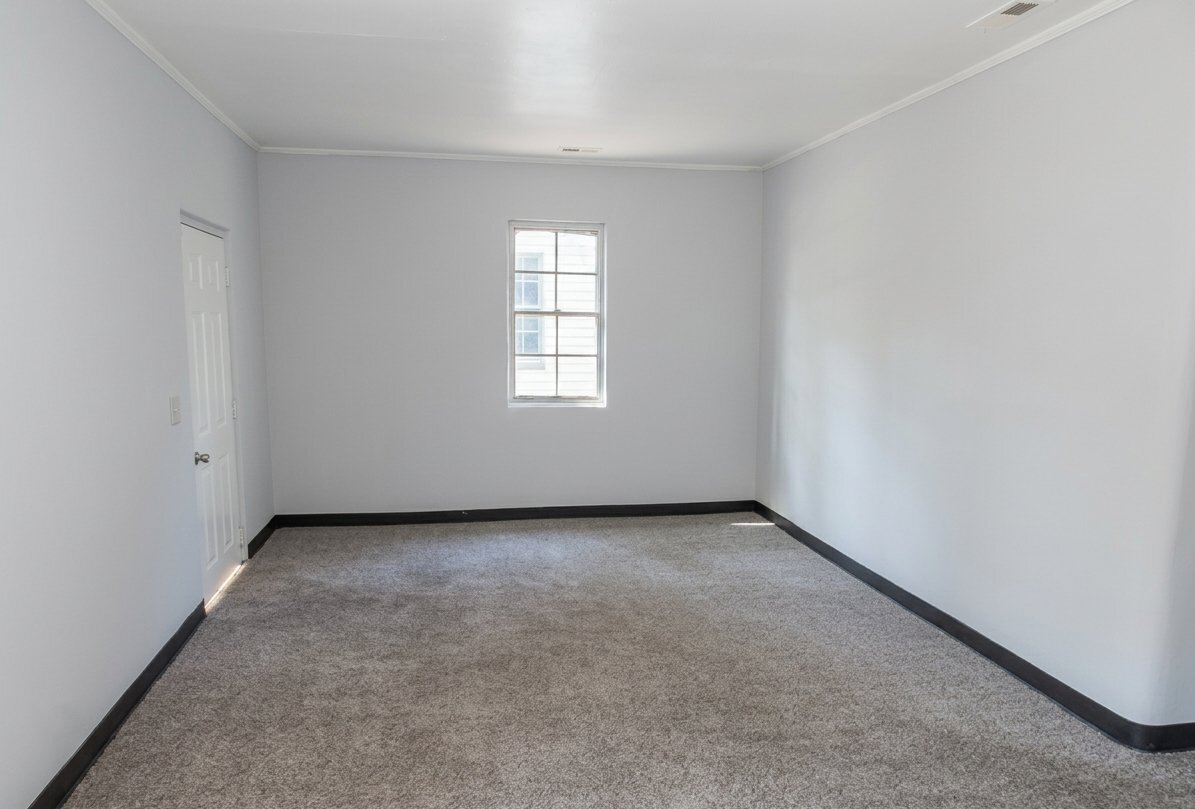 Building Photo - 22 Burgess Ct