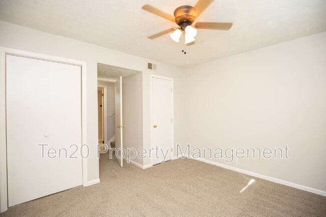 Building Photo - 4500 Linda Dr