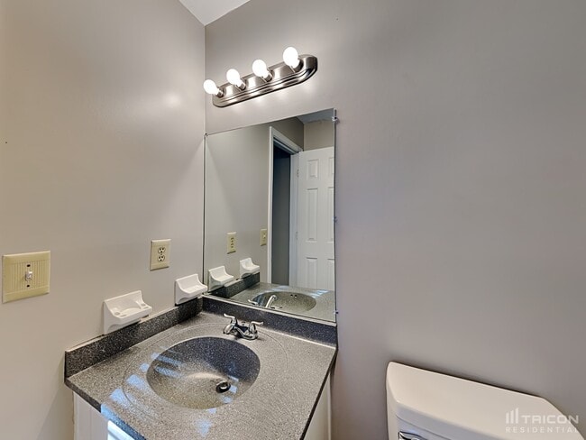 Building Photo - 4107 Sweet Water Ln