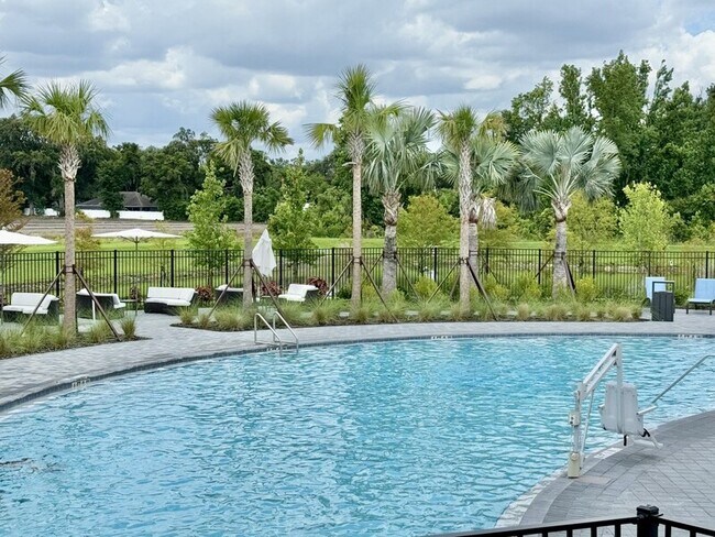 Building Photo - 3521 Great Pk Ct