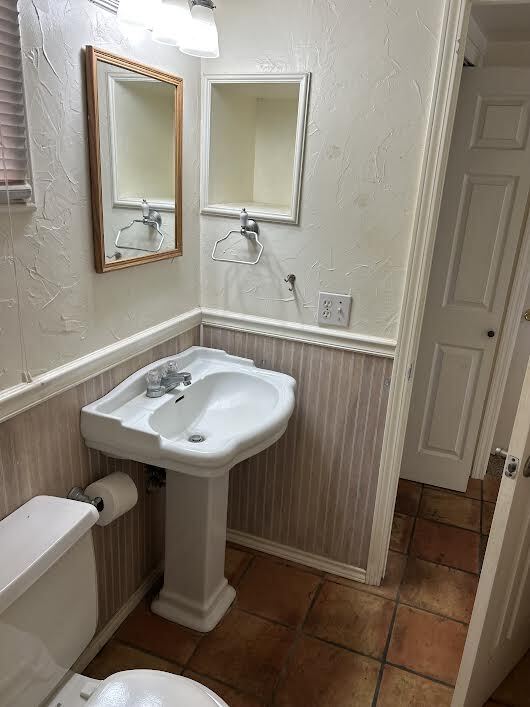 Building Photo - 26601 Primrose Ct