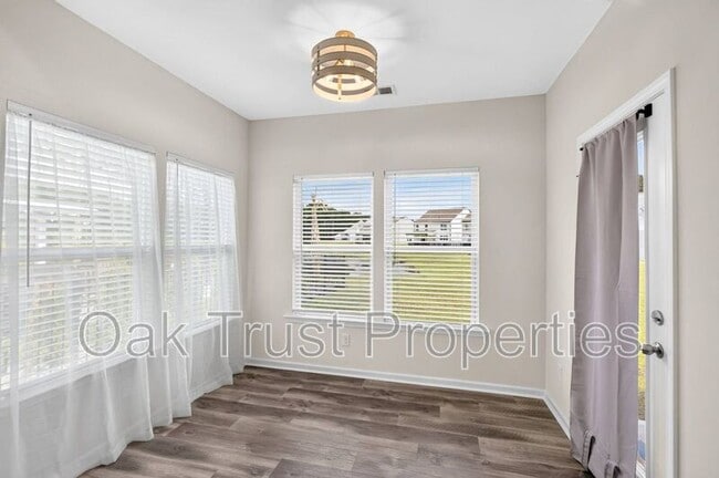 Building Photo - 418 Avocet Dr