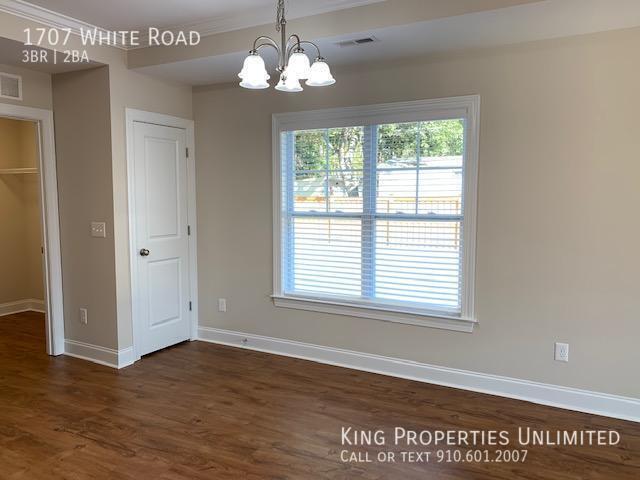 Building Photo - 1707 White Rd