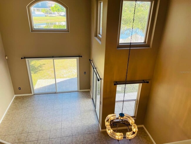 Building Photo - 1803 Meadow Pond Way