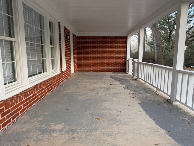 Building Photo - 5538 Gunn Rd