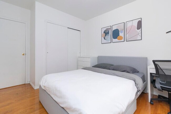 Building Photo - 1823 2nd Ave