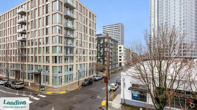 Building Photo - 1430 NW Pettygrove St